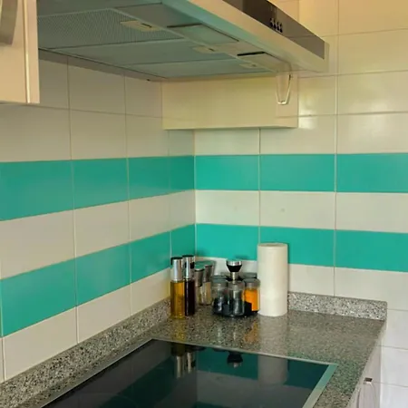 De Solteiro Com Varanda Centro De Alloggio in famiglia Viseu